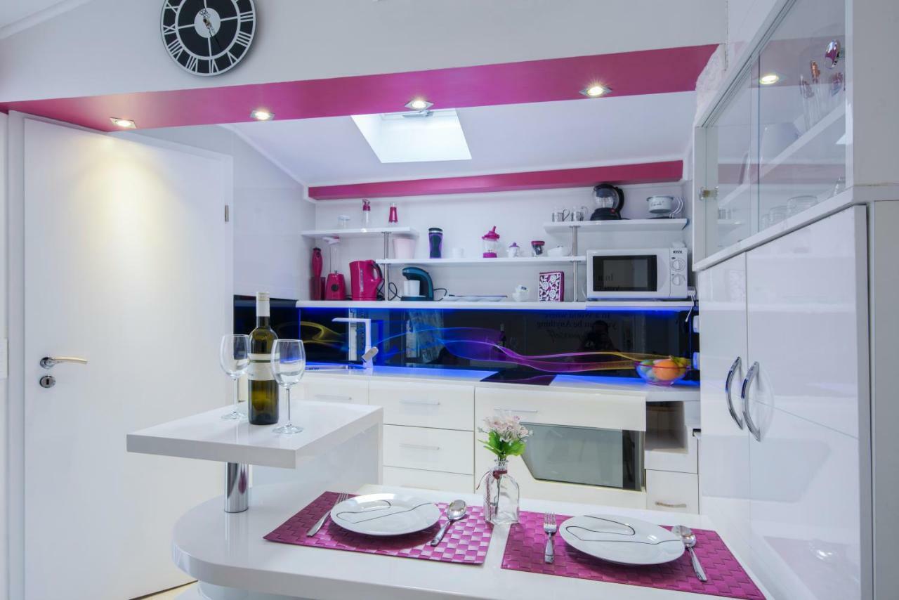 Cute Little Apartment In The Old Town Split Exterior foto